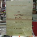 Di Simpang Jalan: Under The Trafiic Lights: Kumpulan Puisi
